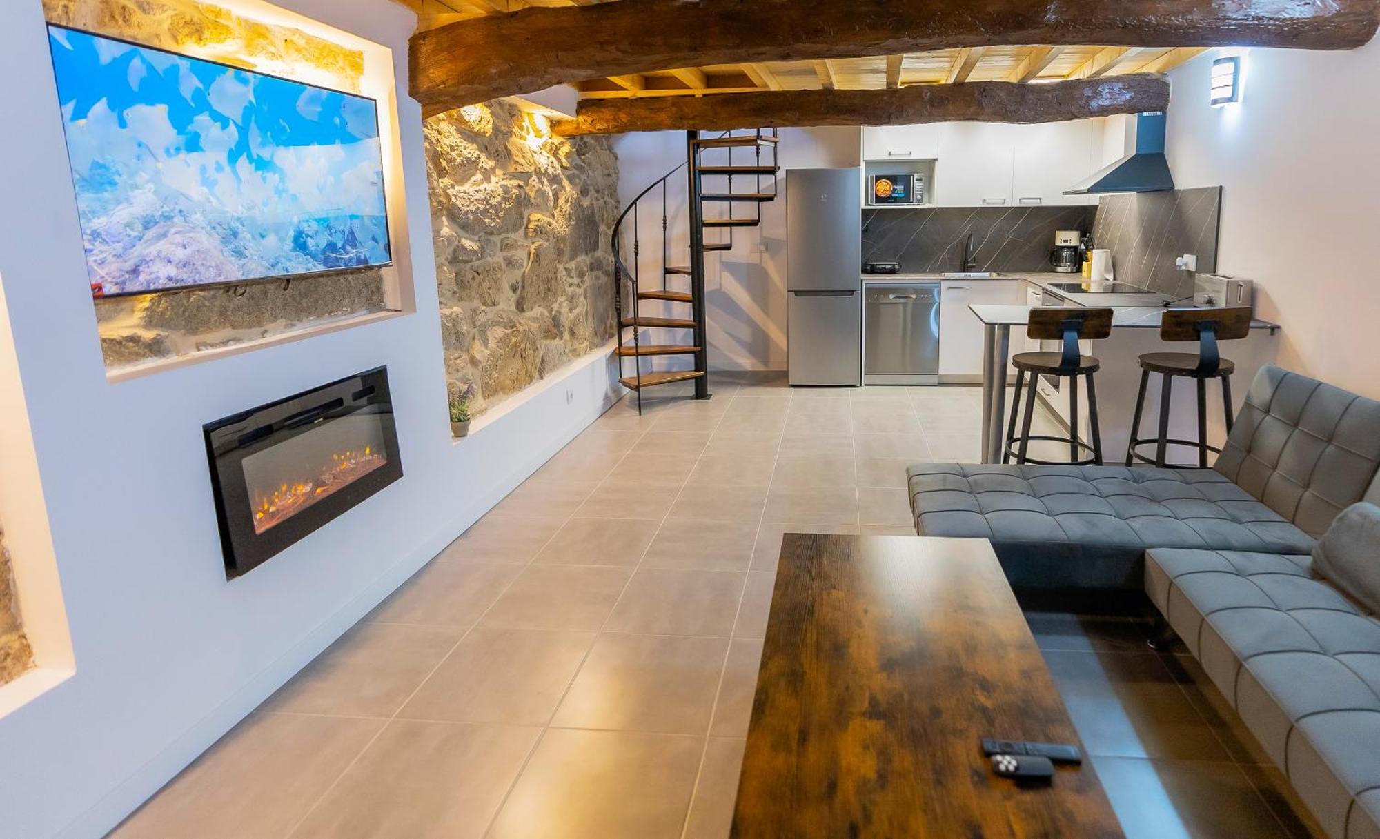 Casa Luna Rural Con Piscina Y Jardin Holiday home
