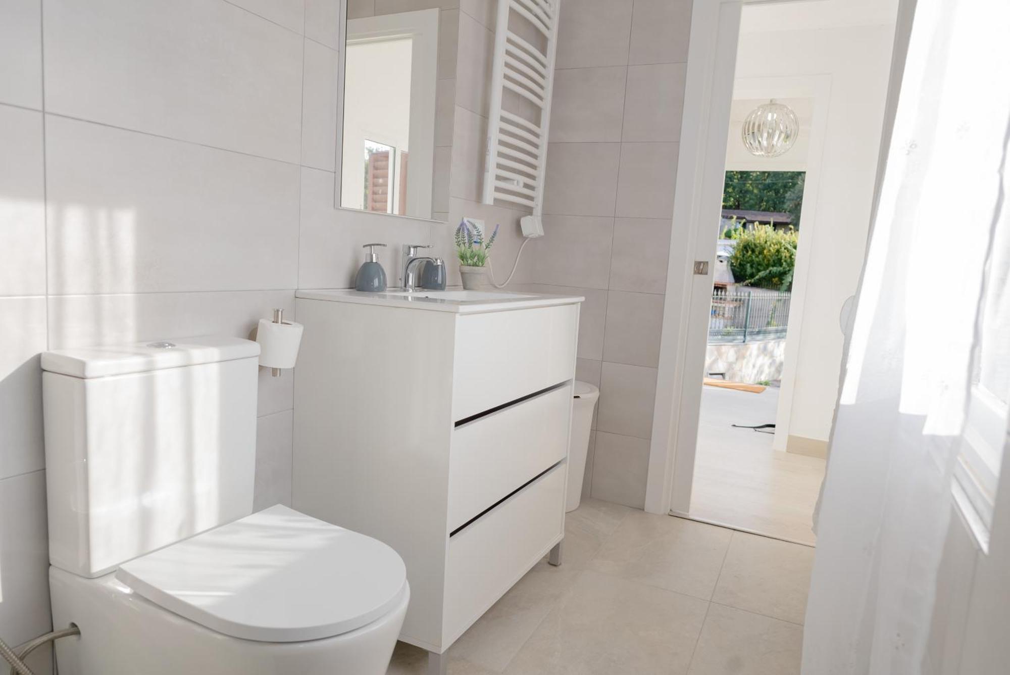 Casa Luna Rural Con Piscina Y Jardin Holiday home